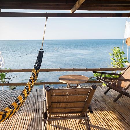 Birdland Beach Club Bolinao Exterior foto