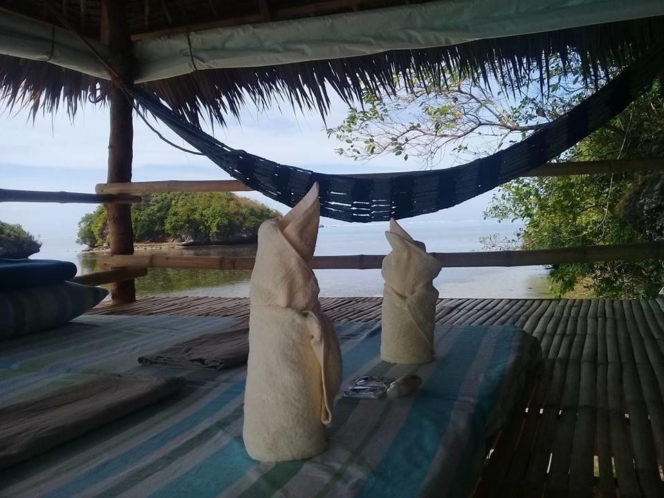 Birdland Beach Club Bolinao Exterior foto