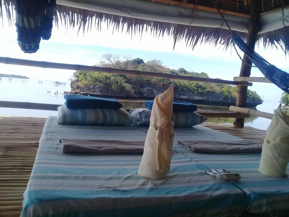 Birdland Beach Club Bolinao Exterior foto
